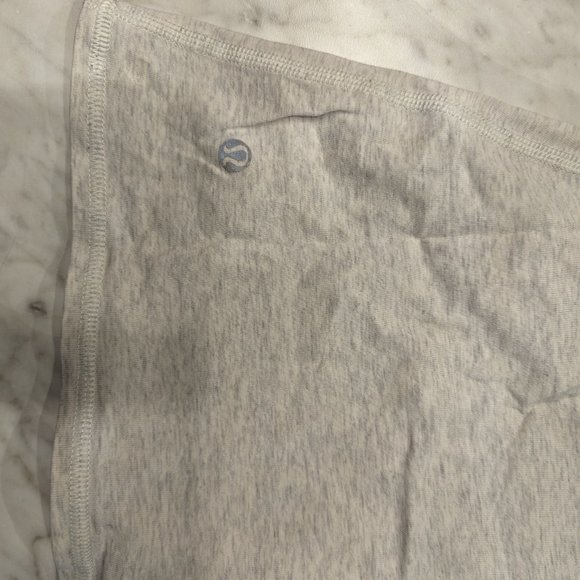 Lululemon reversible racerback tank top light heather grey Women size 8 - Picture 6 of 8